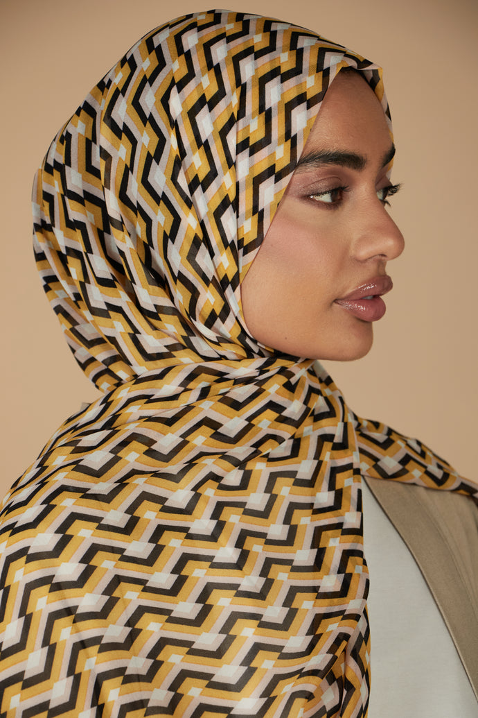 Monochrome Print Hijab